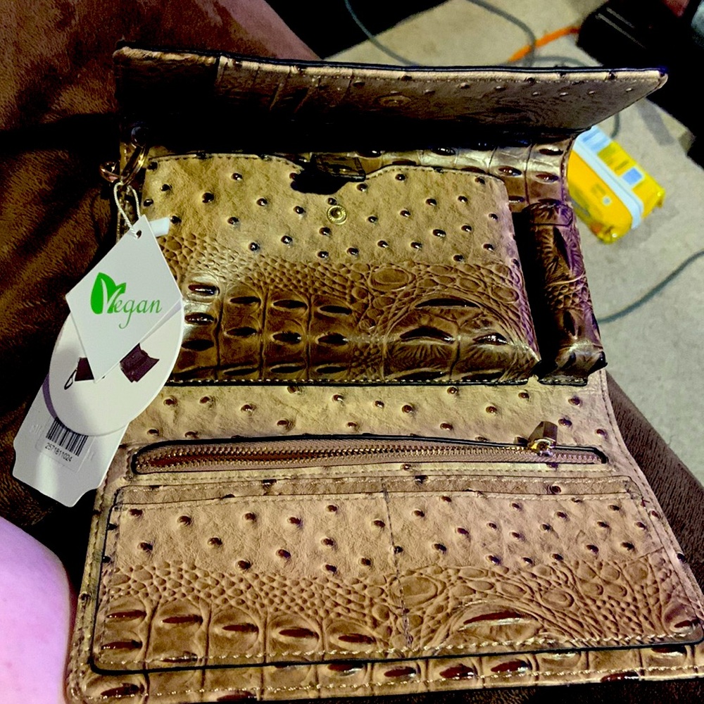 Wallet with Phone Holder - Picture 1 of 3